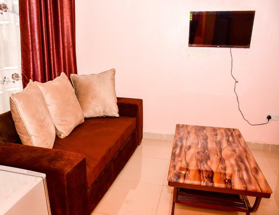 Faraja Guest Houses Naivasha Εξωτερικό φωτογραφία